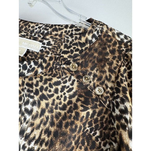 Michael Kors Blouse Top Leopard Print Golden button shoulder - Picture 3 of 6